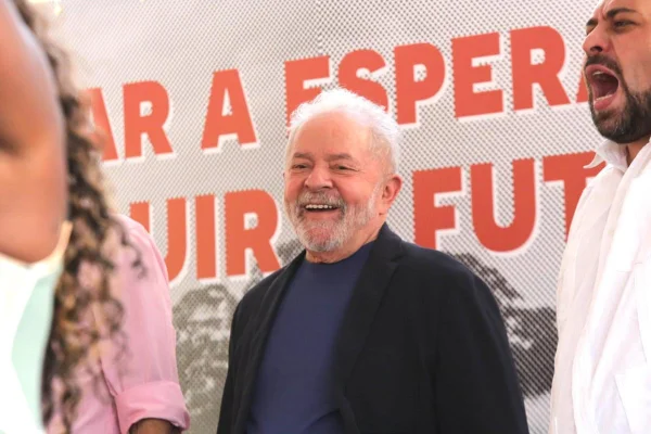 Lula comemora resultado de pesquisa: “Sou o melhor presidente do país”