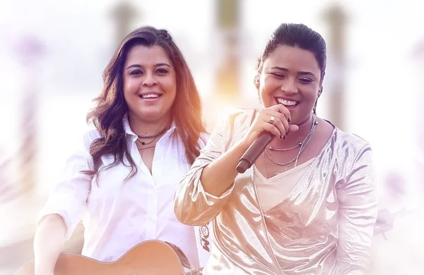 Dupla Rayane e Rafaela se posiciona sobre gravação de Marília vazada