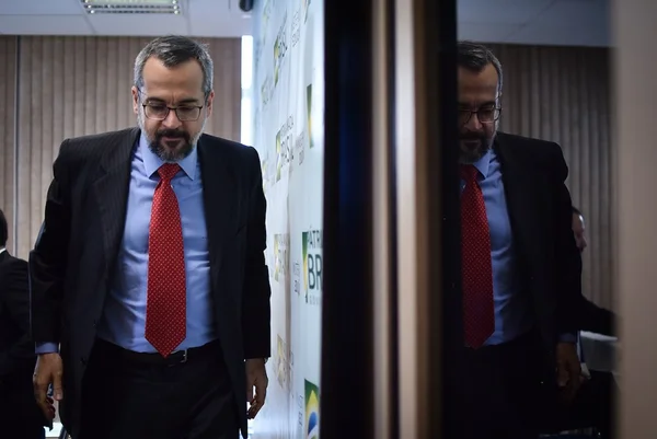 O ex-ministro Abraham Weintraub