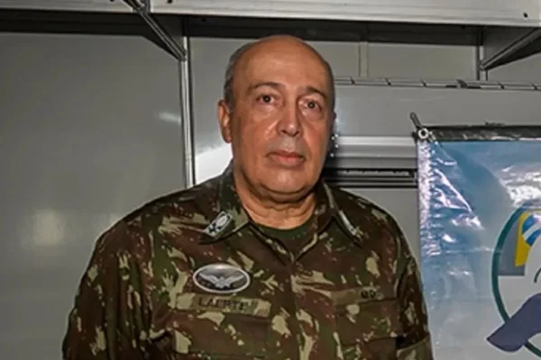 General do Exército Laerte de Souza Santos