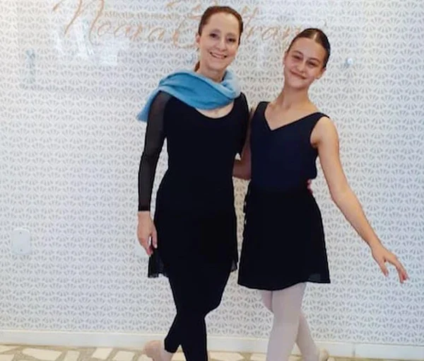 Maria Eduarda, bailarina do Guará, sofreu acidente em Joinville