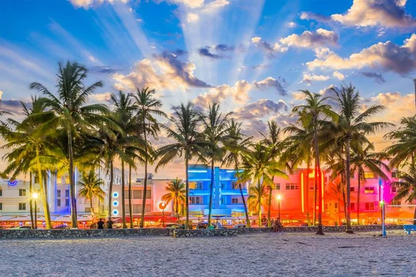 Para tudo! Passagens para Miami por R$ 548 ida e volta