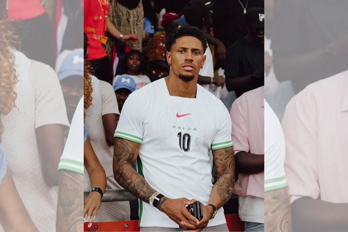 Goleiro nigeriano Maduka Okoye Goleiro nigeriano Maduka Okoye