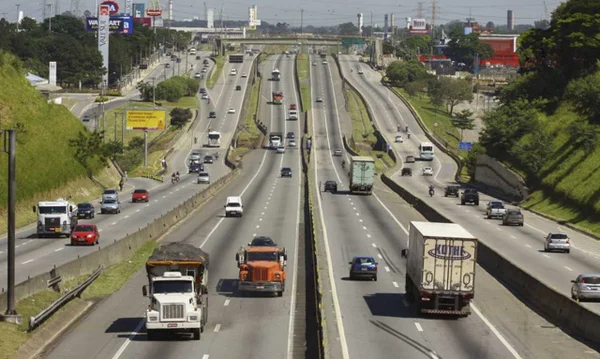 Em leilão, CCR arremata Presidente Dutra e BR-101 no trecho Rio-SP