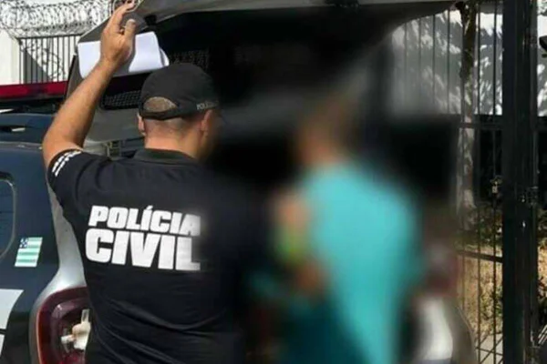 Cenas fortes: mãe idosa tem braço retalhado por filho em Goiás