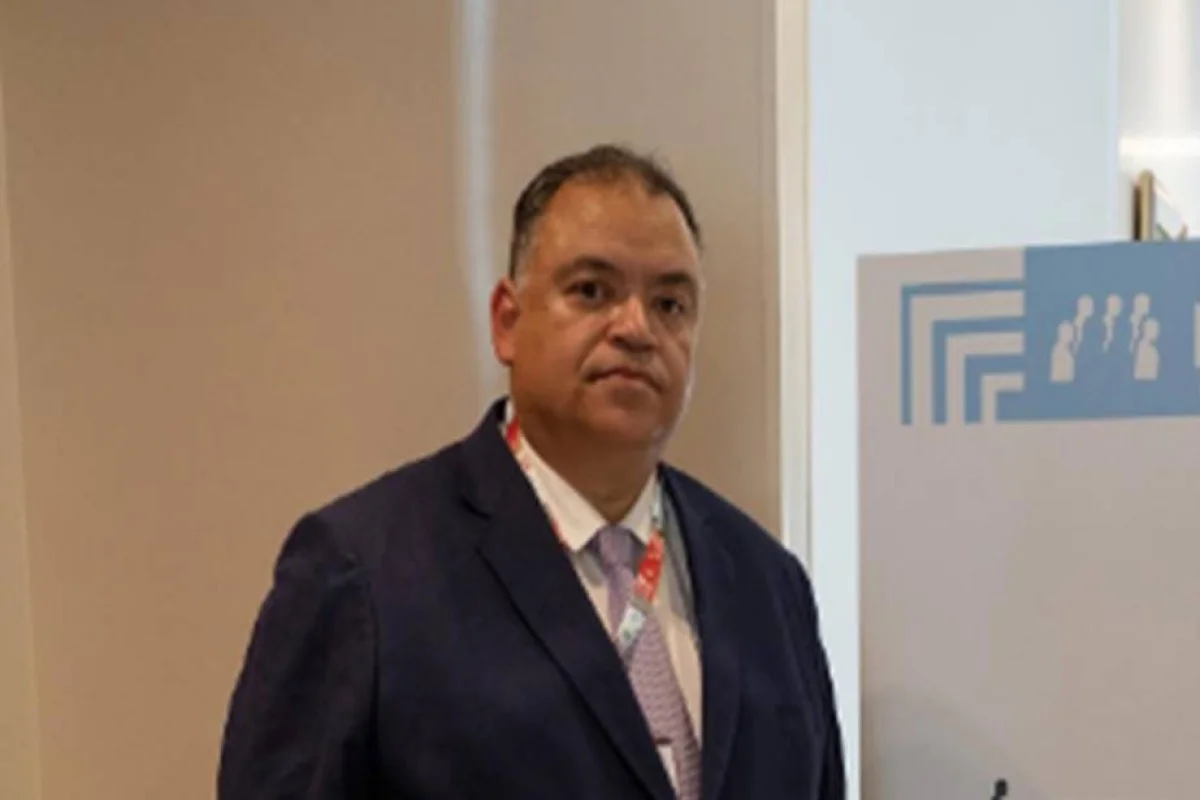 Deputado pede que instituto confirme títulos acadêmicos de conselheiro