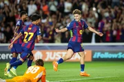 Fermín López marcou três vezes para o Barcelona contra o Olympiacos Fermín López marcou três vezes para o Barcelona contra o Olympiacos