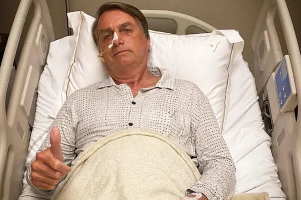 Jair Bolsonaro hospital