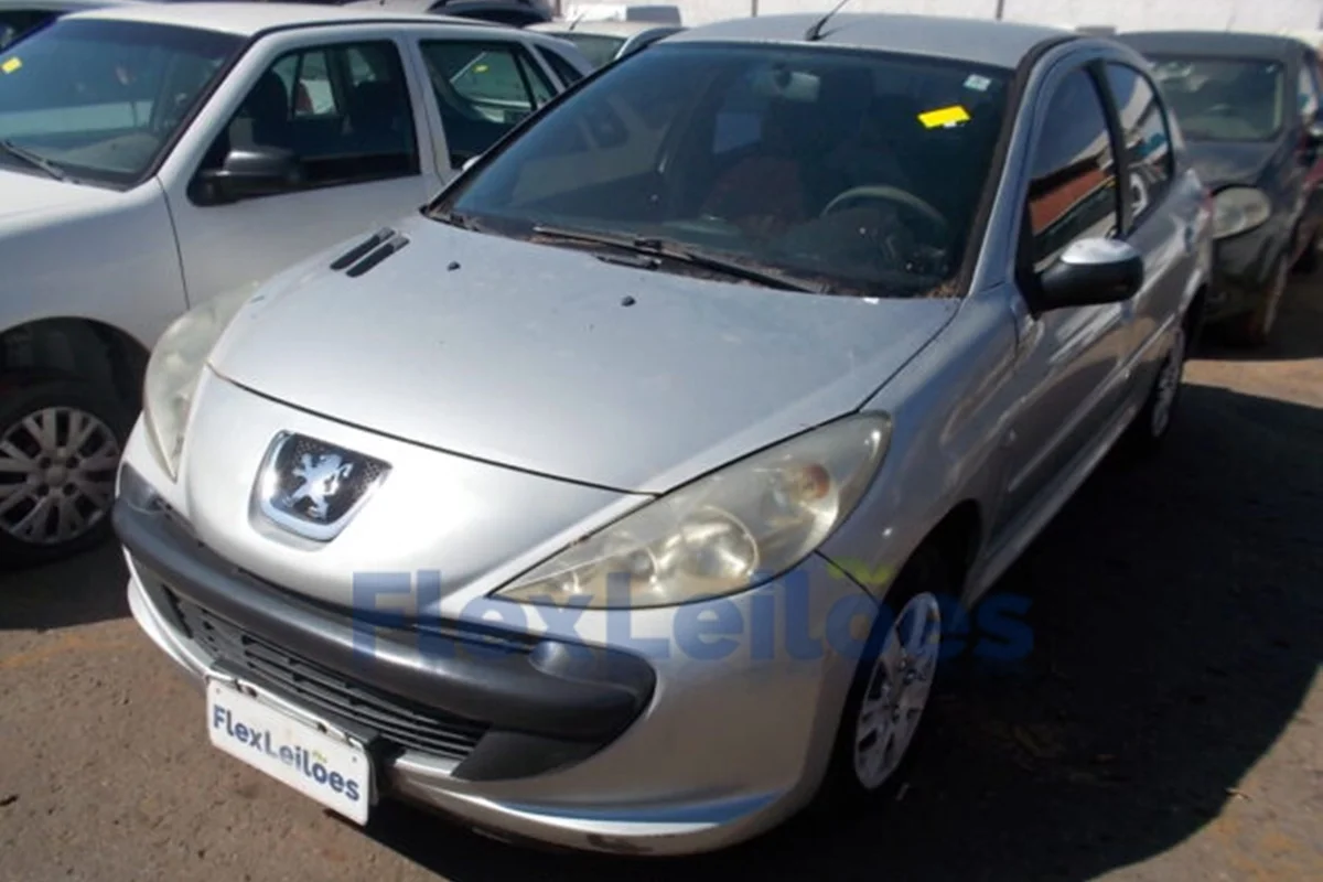 Peugeot 207HB XR 2009 R$ 1,5 mil Peugeot 207HB XR 2009 R$ 1,5 mil
