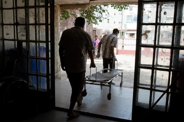 Hospital do Médicos sem Fronteiras é bombardeado no Iêmen e deixa quatro mortos