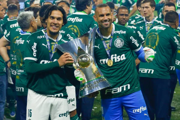 Saiba quais são os clubes campeões de patrocínios no Brasil