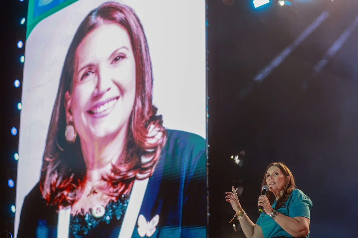 PL lança candidatura de Bia Kicis ao Senado pelo DF PL lança candidatura de Bia Kicis ao Senado pelo DF