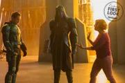 Fãs da Marvel já conheceram a raça Kree em Guardiões da Galáxia. Dois personagens familiares farão parte da trama: Hounsou Korath e Ronan (Lee Pace). Neste filme, ele ainda é um membro da alta sociedade entre os Kree Fãs da Marvel já conheceram a raça Kree em Guardiões da Galáxia. Dois personagens familiares farão parte da trama: Hounsou Korath e Ronan (Lee Pace). Neste filme, ele ainda é um membro da alta sociedade entre os Kree