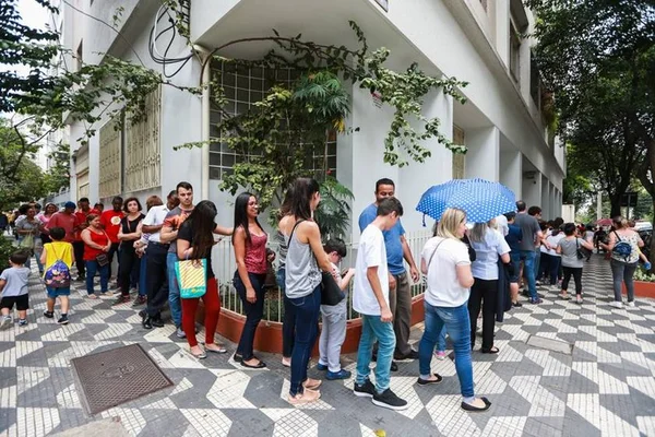 Briga por vacina de febre amarela termina na delegacia no ABC paulista