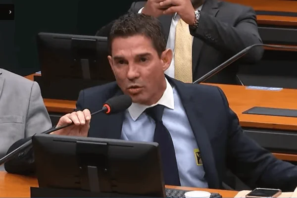 Alejandro Parrilla, dono da Millennium