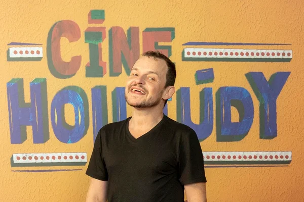 Première de Cine Holliúdy reúne famosos em cinema do Rio de Janeiro