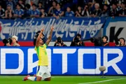 Paulinho Henrique abriu o placar Paulinho Henrique abriu o placar