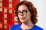 A deputada federal Carla Zambelli foi condenada a 10 anos de prisão pelo STF A deputada federal Carla Zambelli foi condenada a 10 anos de prisão pelo STF