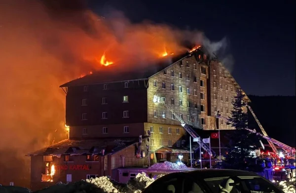 Turquia: mortos por incêndio em hotel de esqui chegam a 76