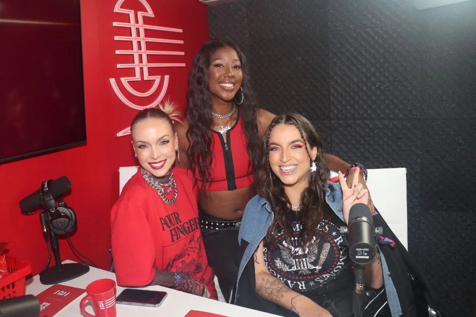 Camilla de Lucas, Tata Stanieck e Bruna Unzueta Camilla de Lucas, Tata Stanieck e Bruna Unzueta