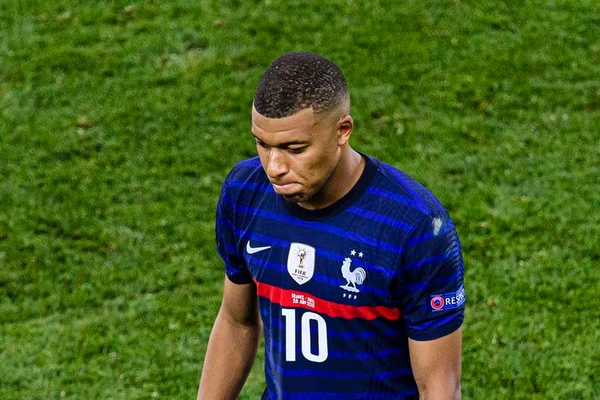 Mbappé após perder pênalti