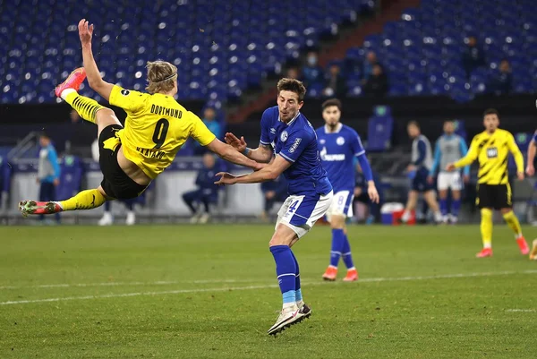 Borussia Dortmund x Schalke 04; entenda a maior rivalidade da Alemanha