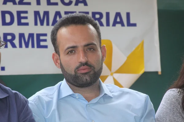 Ney Santos Embu das Artes
