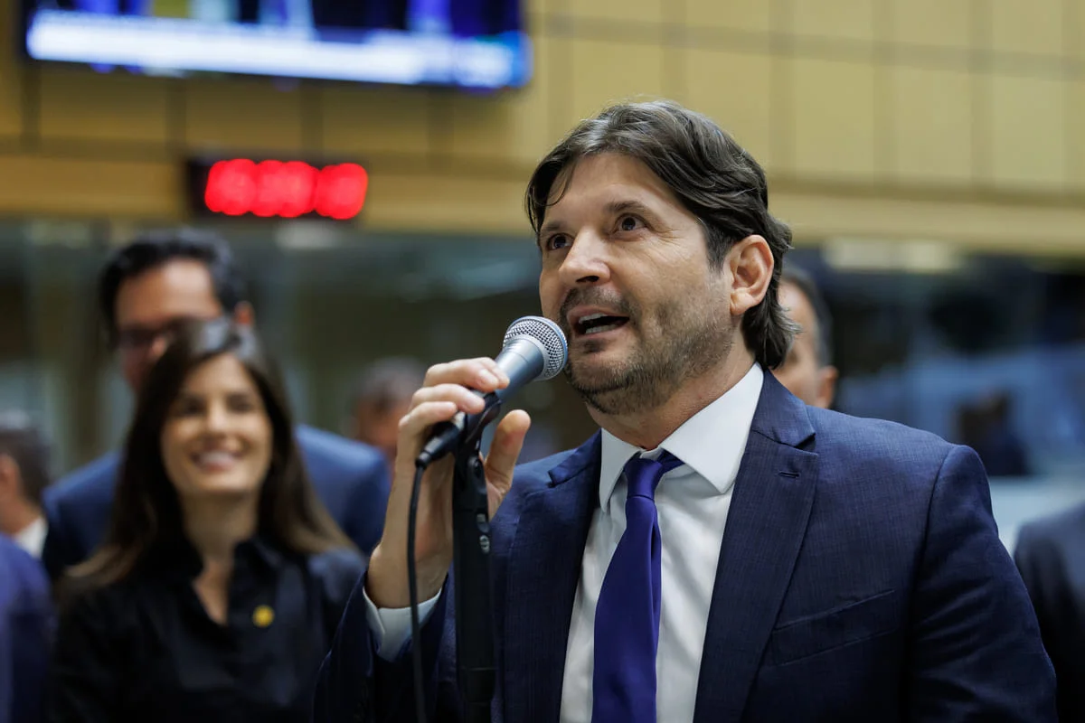 André do Prado exaltou “o exemplo de Milton Leite”, suspeito de elo com PCC