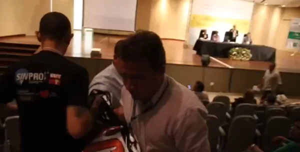 Comissionados do GDF e servidores insatisfeitos com atual gestão entram em conflito