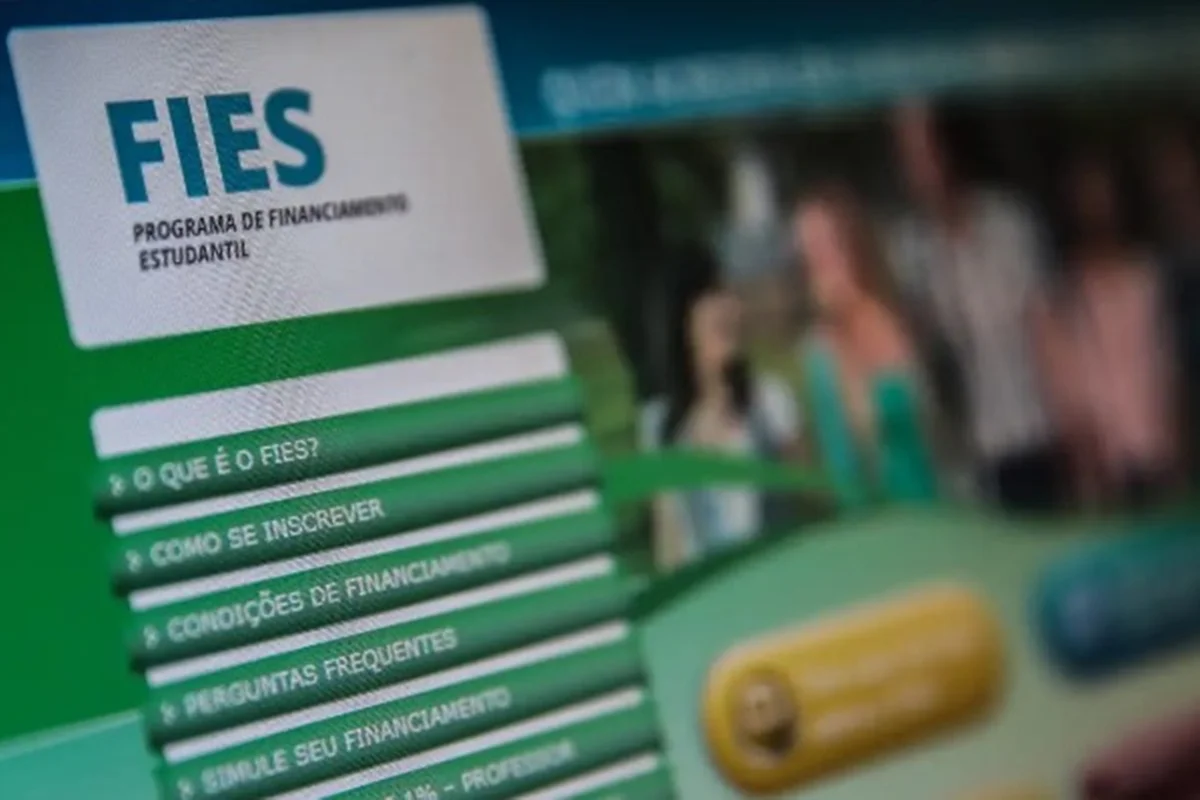 Fies: inscrições terminam nesta sexta-feira (17/7)