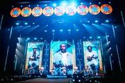 Hits como Velocidade da Luz, Tá Escrito, Deixa Acontecer e Coração Radiante não ficarão de fora do repertório do show em São Paulo Hits como Velocidade da Luz, Tá Escrito, Deixa Acontecer e Coração Radiante não ficarão de fora do repertório do show em São Paulo
