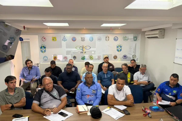 Arbitral define regulamento e jogos do Candangão Sub-11 e Sub-13