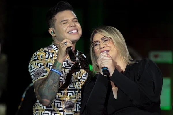 Tierry e Marília Mendonça