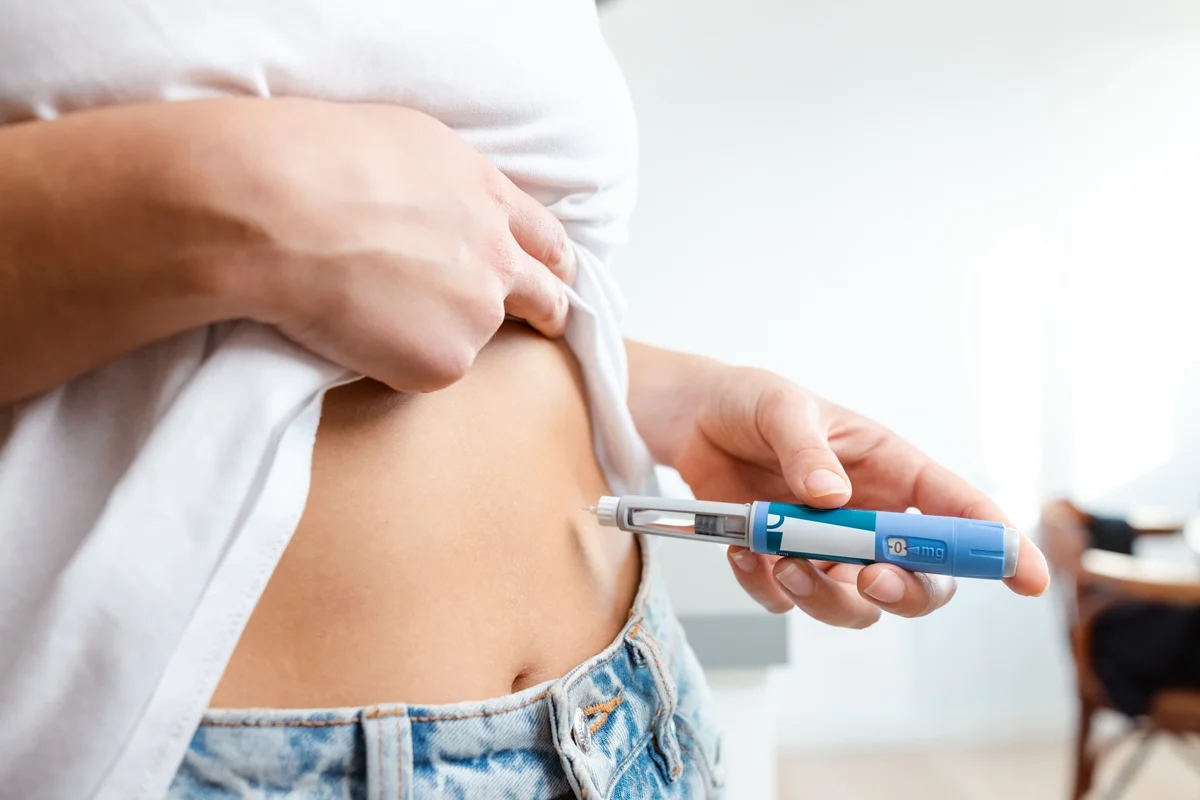 Efeito rebote no Ozempic: nutricionista explica o ganho de peso após interrupção