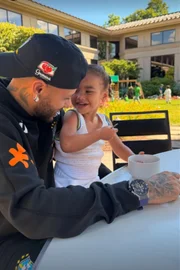Neymar Jr e Mavie Neymar Jr e Mavie