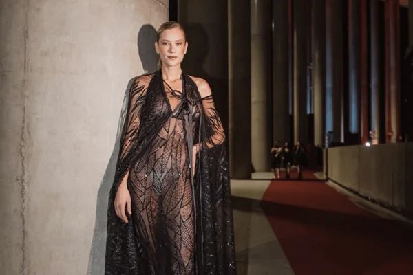 foto com cor. metrópoles catwalk - metrópoles