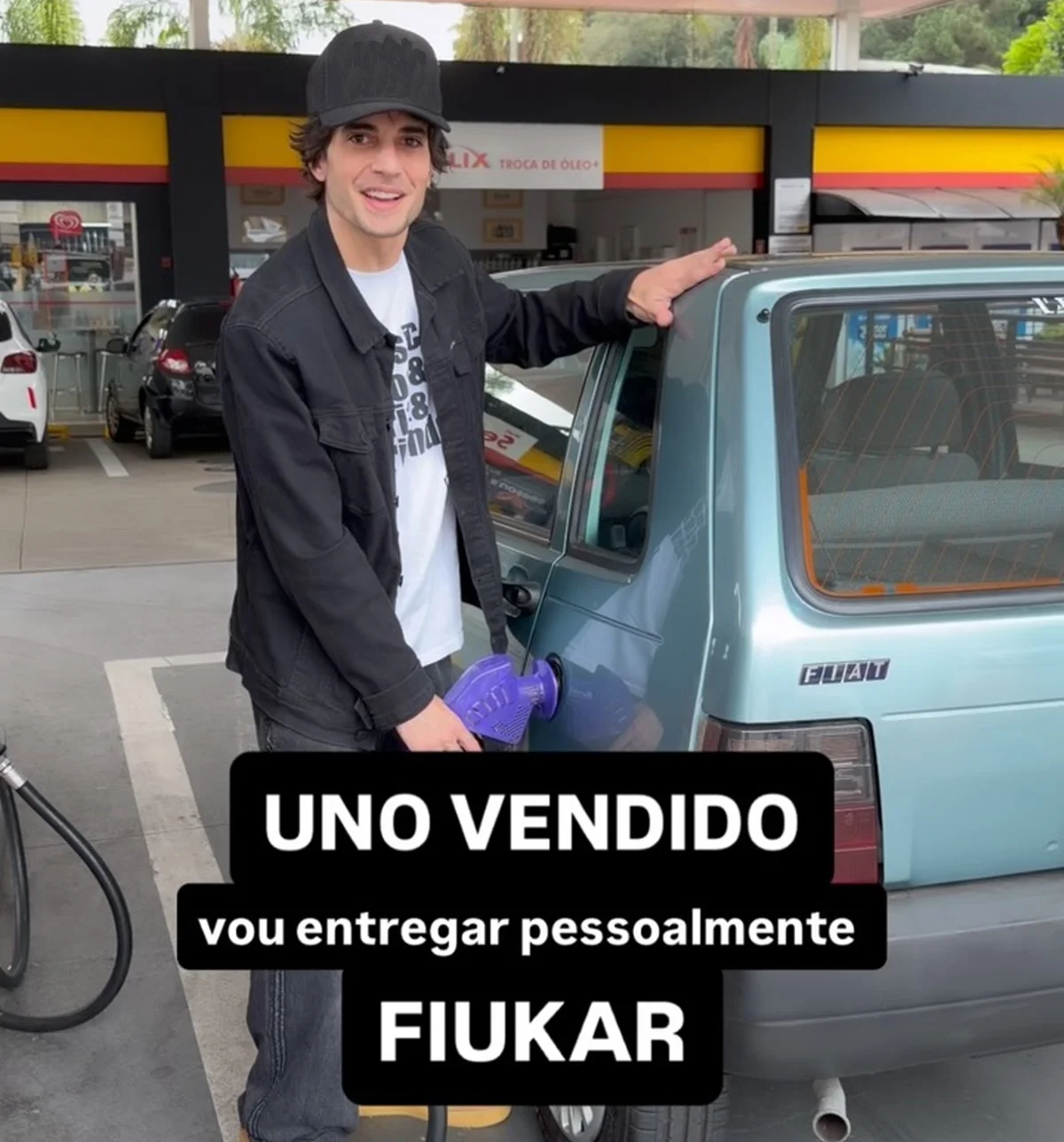 Fiuk vende terceiro carro e promete entregar pessoalmente: "Saudade" Fiuk vende terceiro carro e promete entregar pessoalmente: "Saudade"