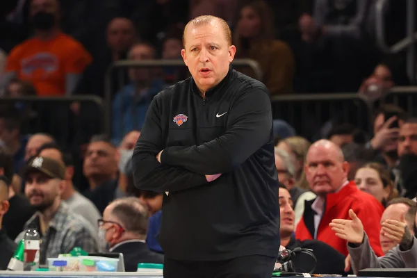 Dirigente dos Knicks vê Tom Thibodeau como “parte do problema”