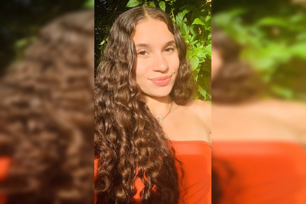 A jovem Kamila Lopes Teles, de 19 anos, está desaparecida desde a manhã da última sexta-feira (26/6), quando foi vista pela última vez em Aparecida de Goiânia A jovem Kamila Lopes Teles, de 19 anos, está desaparecida desde a manhã da última sexta-feira (26/6), quando foi vista pela última vez em Aparecida de Goiânia