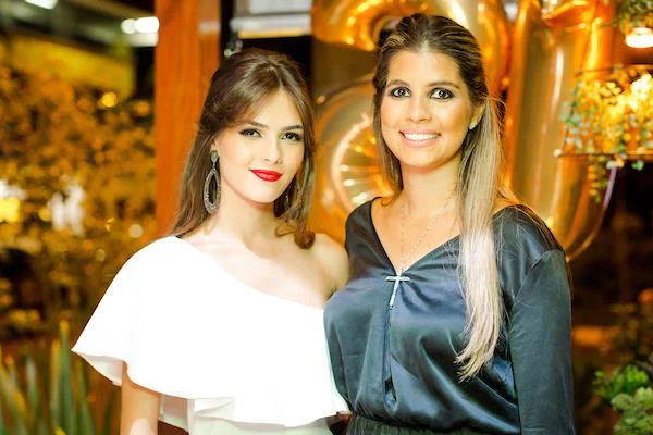 Rafaela e Fernanda Amaral Rafaela e Fernanda Amaral