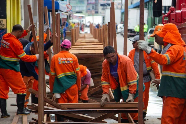 defesa civil de manaus se prepara para cheia do rio negro