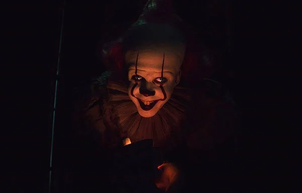 Crítica: Pennywise estica terror de trem fantasma em It: Capítulo Dois