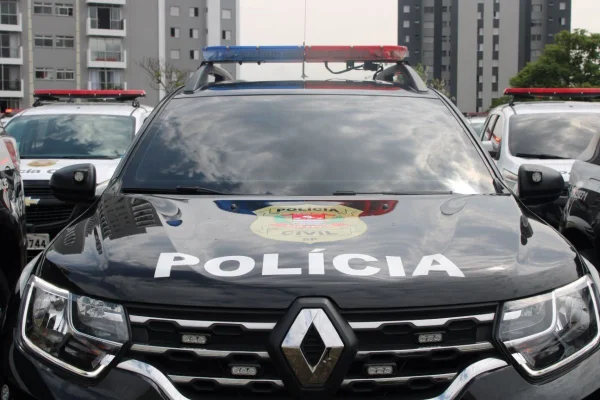 Imagem de viatura da polícia civil de SP. Metrópoles