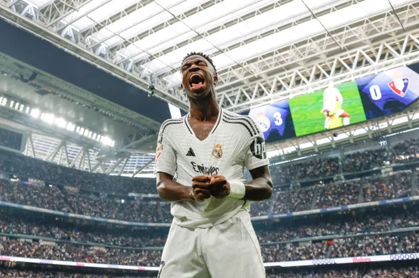Foto colorida de Vini Jr, do Real Madrid - Metrópoles