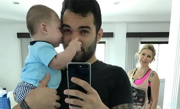 Fontenelle acusa Jonathan Costa de só visitar filho para fazer vídeos