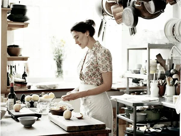Paola Carosella divulga receita “secreta” de suas deliciosas empanadas
