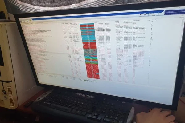 Polícia prende suspeito de armazenar pornografia infantil na Paraíba