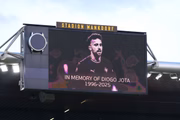 Imagem de Diogo Jota apareceu no telão durante um minuto de silêncio. Imagem de Diogo Jota apareceu no telão durante um minuto de silêncio.