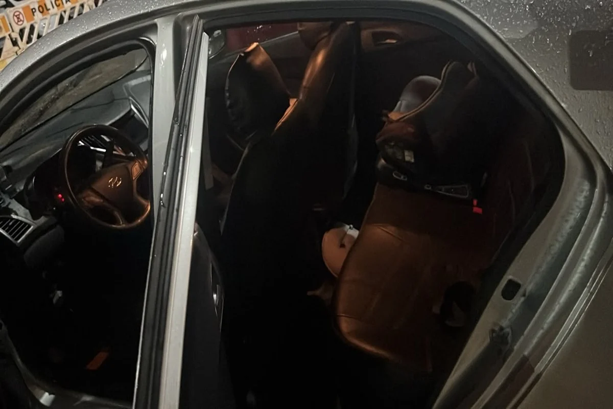 Homem rouba carro com criança dentro, dá fuga e se esconde em motel no DF