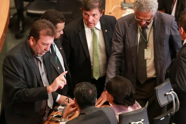 Adiado aporte milionário de verba para tratar câncer na rede pública